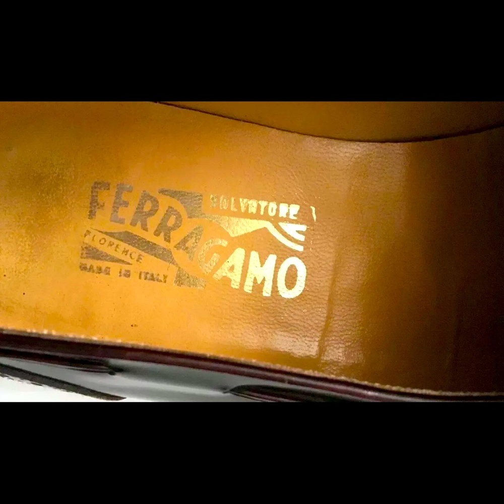 Salvatore Ferragamo Loafers Burgundy Tassel Slip On Shoes SZ 8.5 Made In Italy - Picture 12 of 12